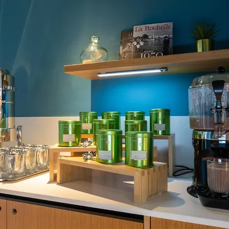 Mercure Vieux Port 4*