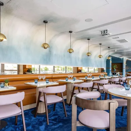 Szálloda Mercure La Rochelle Vieux Port 4*