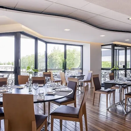 Mercure Vieux Port
